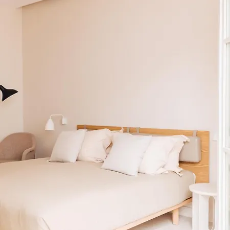 Placido Y Grata فندق 4*