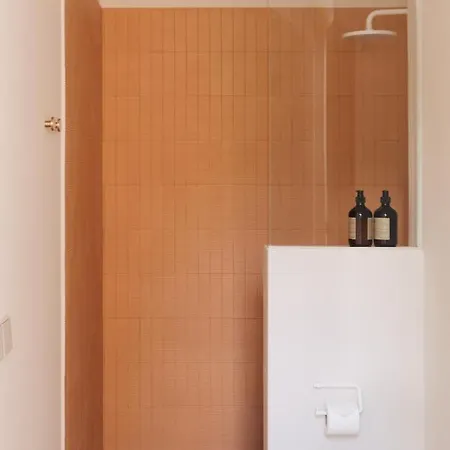 Placido Y Grata فندق 4*