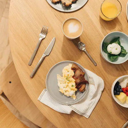 Hotel Placido Y Grata Seville