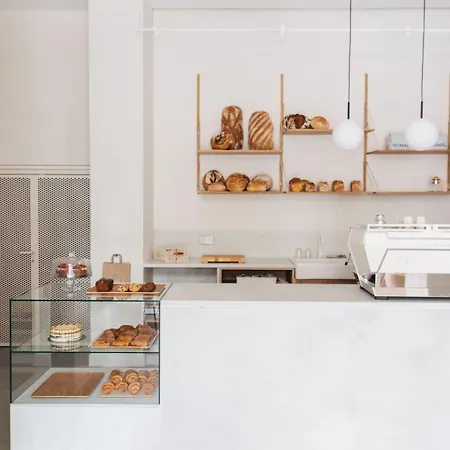 Placido Y Grata Hotel 4*